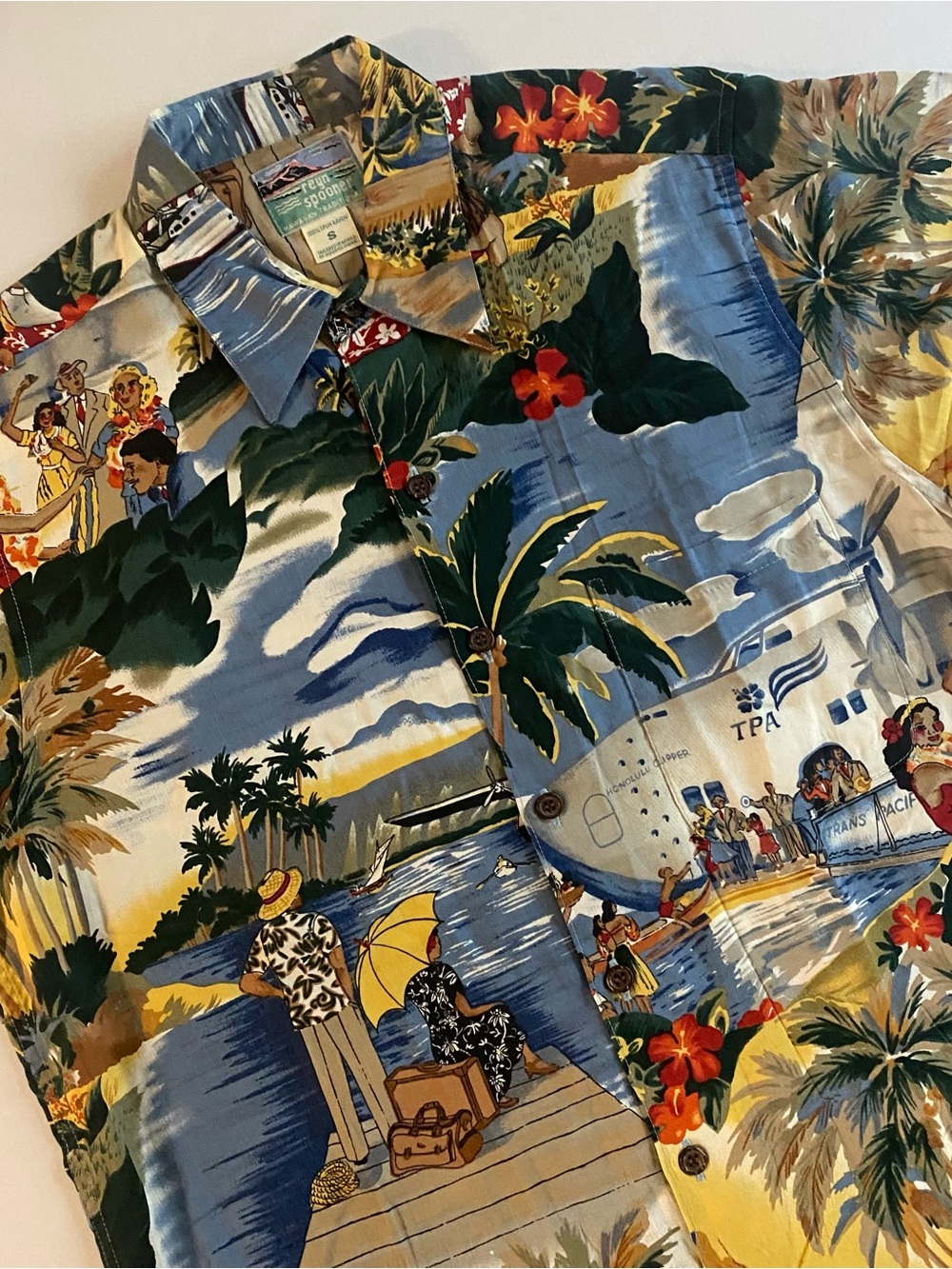 Vintage Reyn Spooner Button Up Men S LOOSE Rayon Surf Beach Hawaiian Shirt